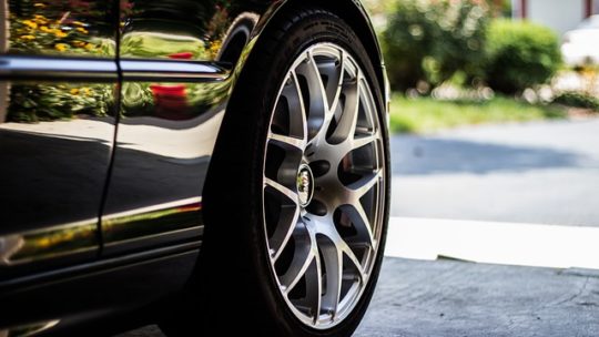 Los neumáticos, algunos consejos para la compra de este elemento de los vehículos